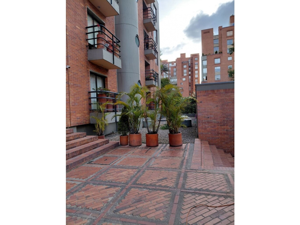 VENDO EXCLUSIVO APTO + BALCÓN Y AMENIDADES EN LA CAROLINA -8 — foto 2