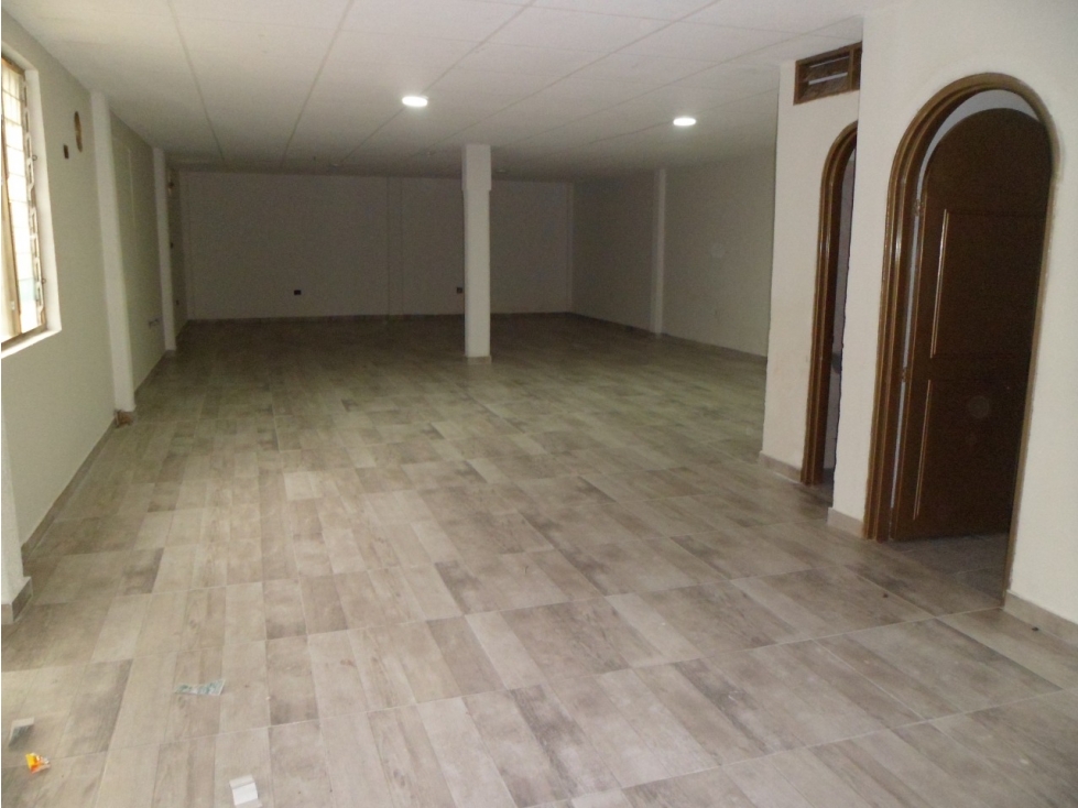 VENTA BODEGA PROPIEDAD HORIZONTAL PISO 1 BARRIO AVENIDA CALI - 6