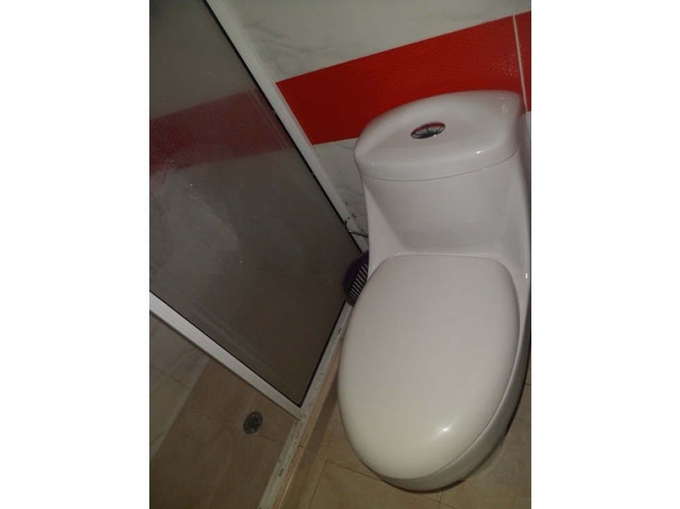 SE VENDE CASA EN EL BARRIO BUENOS AIRES 3 PISOS UNIFAMILIAR TULUÁ — foto 6