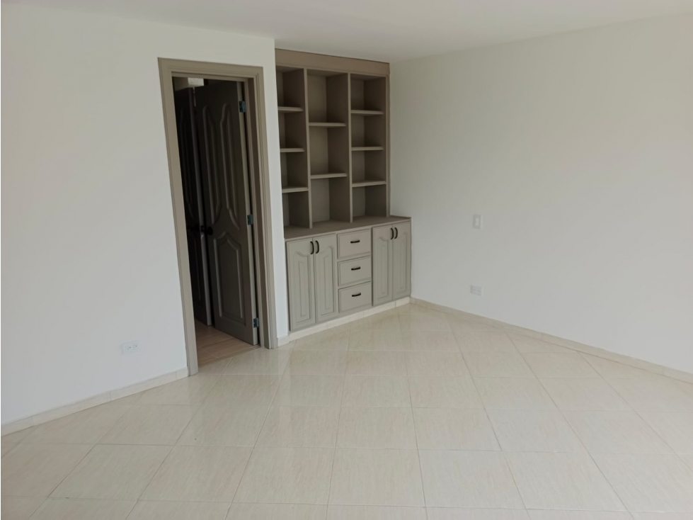 VENTA CASA UNIFAMILIAR BARRIO NUEVO ALVERNIA TULUÁ. — foto 6