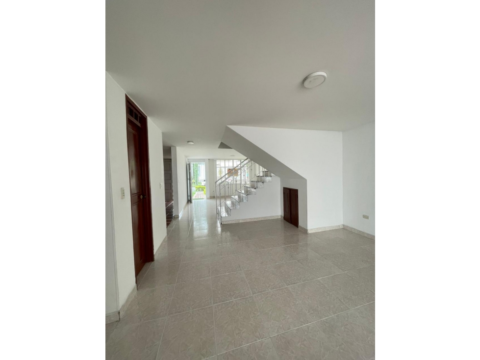 SE VENDE CASA UNIFAMILIAR VILLA CAMPESTRE TULU — foto 2