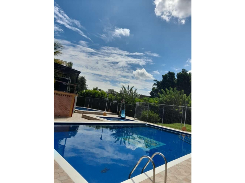 SE VENDE FINCA UBICADA EN LA PALMERA TULUÁ VALLE - 5