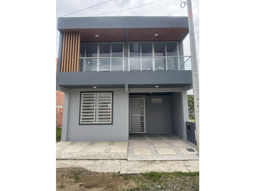 VENTA CASA UNIFAMILIAR PARA ESTRENAR BARRIO SANTA HELENA ANDALUCIA