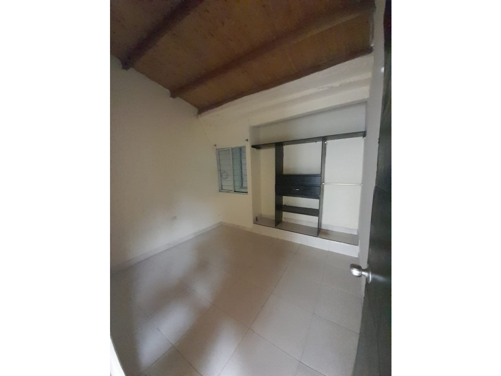 SE VENDE CASA BARRIO LAS AMERICAS CALLE 25 TULUÁ. — foto 4