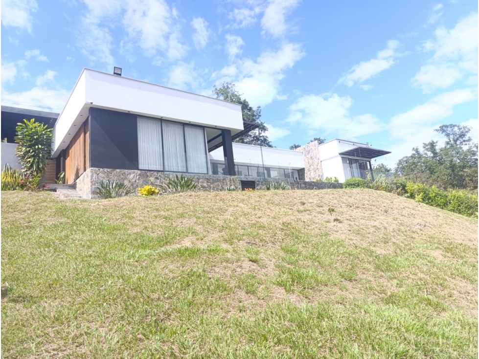 SE VENDE PROPIEDAD EN CONJUNTO CAMPESTRE SORRENTO TULUA - 2
