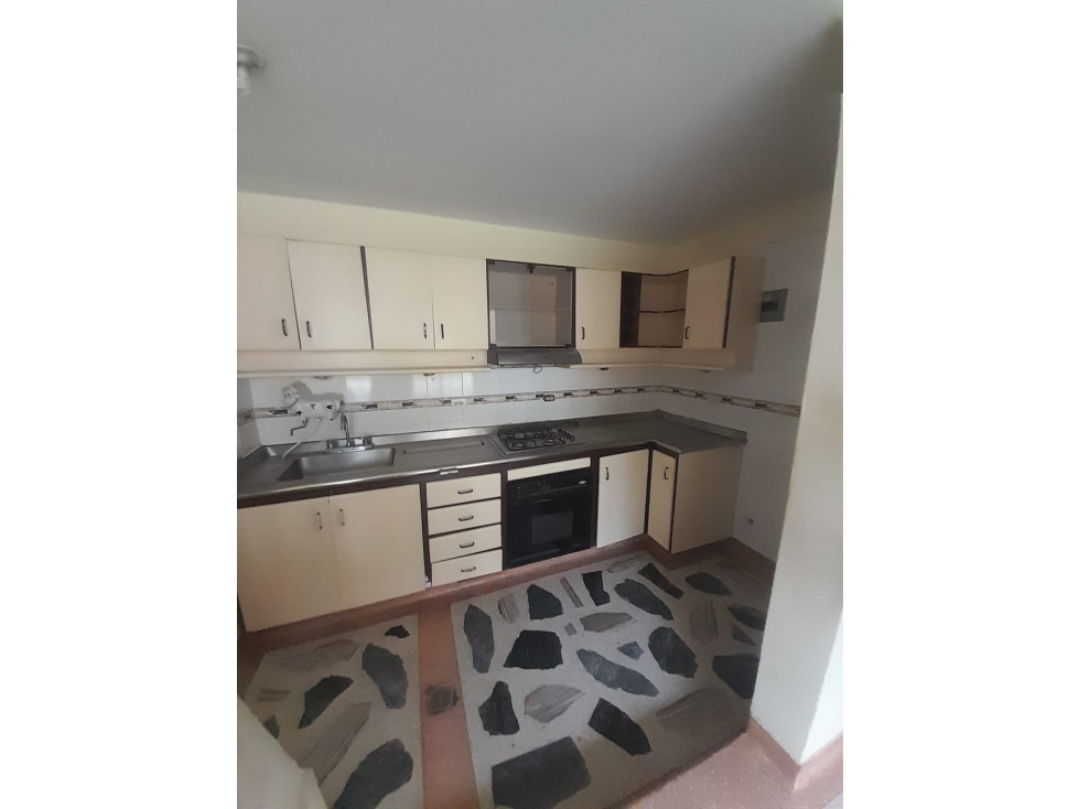 SE VENDE CASA BARRIO NUEVO PRINCIPE EN TULUÁ VALLE. — foto 3