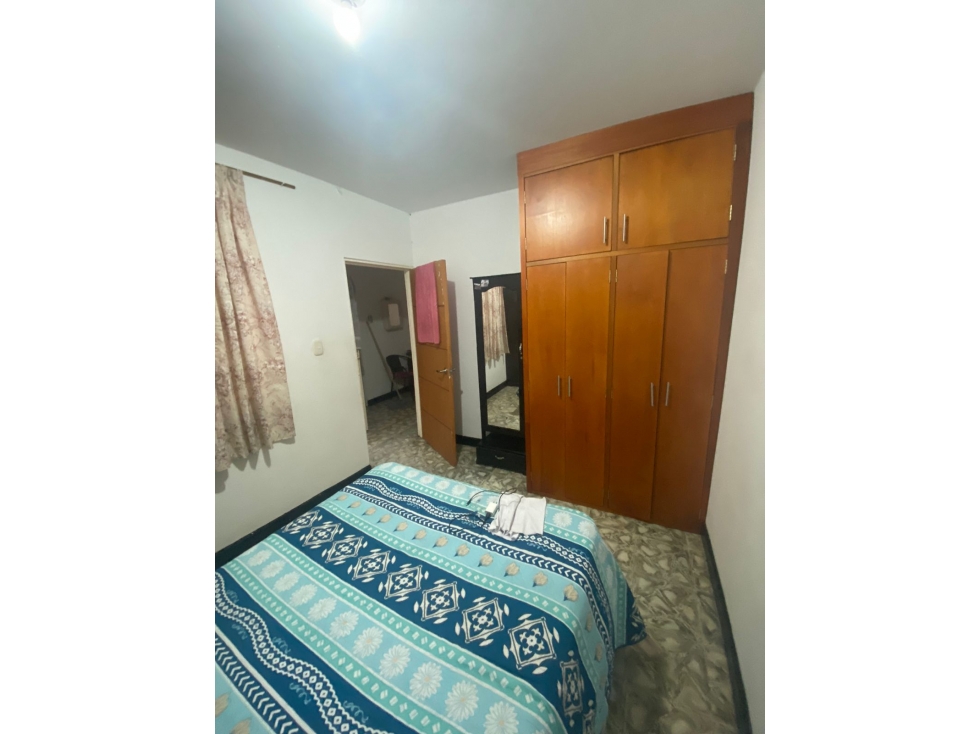 SE VENDE CASA DE 3 PISOS BIFAMILIAR BARRIO LA CEIBA EN TULUÁ (VALLE) — foto 4