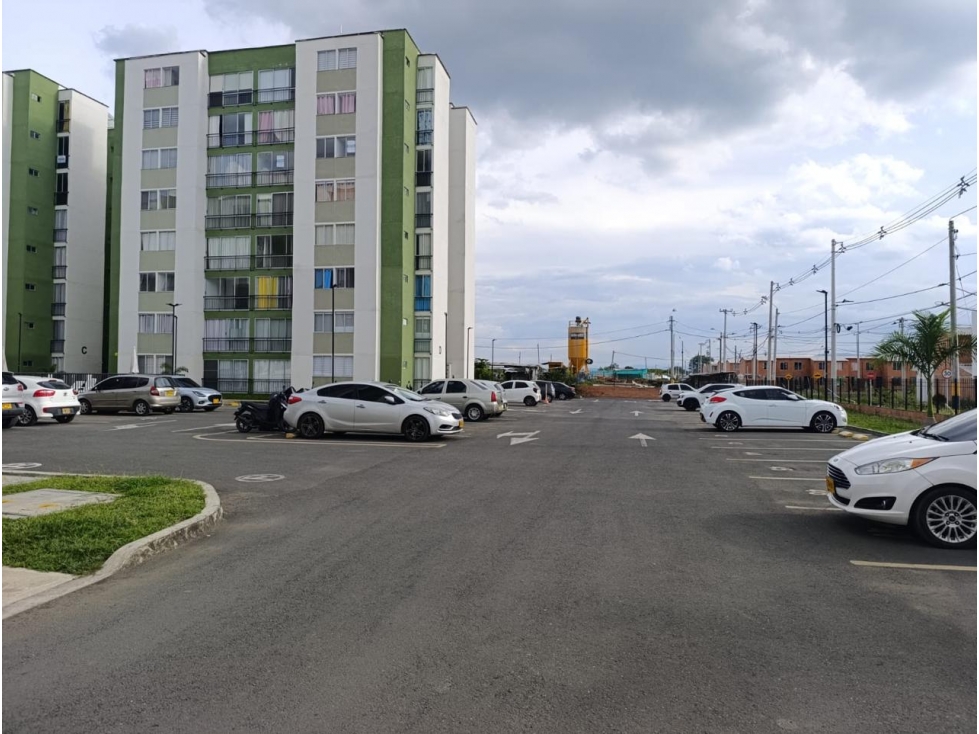 SE VENDE APARTAMENTO EN CONDOMINIO BOSQUES DE ALCALÁ TULUÁ - VALLE — foto 2