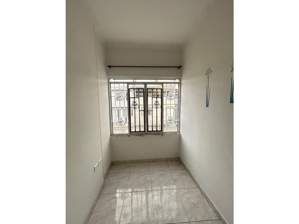 SE VENDE CASA UNIFAMILIAR EN EL BARRIO VICTORIA TULUÁ — foto 5