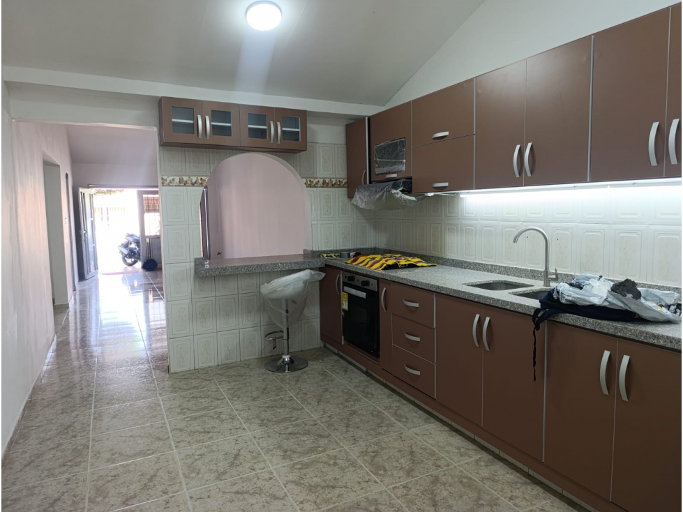 SE VENDE CASA UNIFAMILIAR EN EL BARRIO AVENIDA A CALI TULUÁ — foto 3
