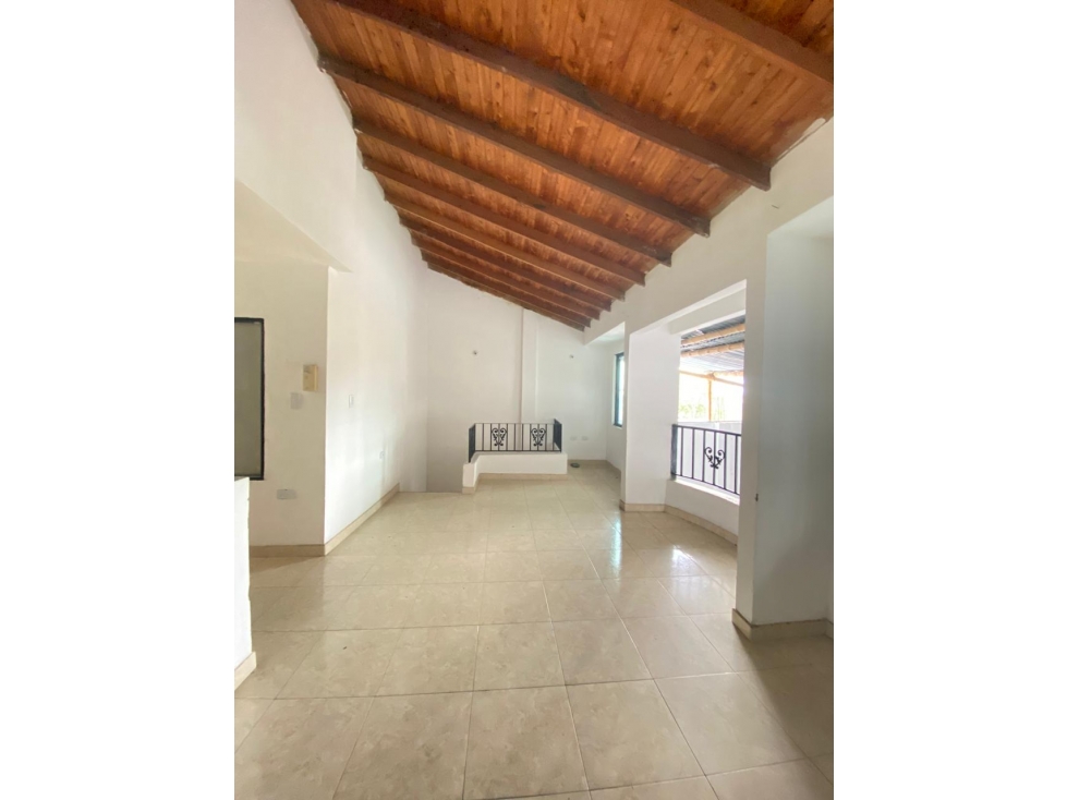 SE VENDE BODEGA CERCA DE LA CARRERA 40 TULUA VALLE. - 4
