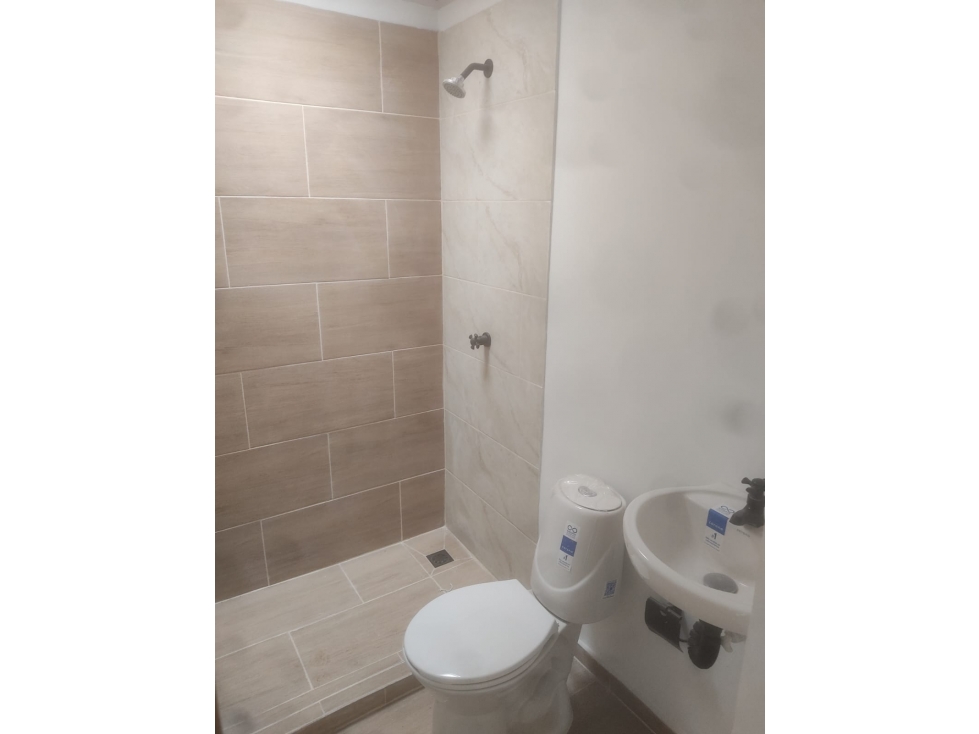 SE VENDE CASA DE UNA PLANTA EN EL BARRIO PORTALES DEL RÍO TULUÁ — foto 3
