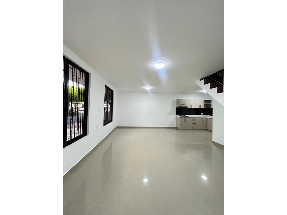 SE VENDE CASA UNIFAMILIAR BARRIO ALVERNIA TULUÁ - VALLE — foto 3