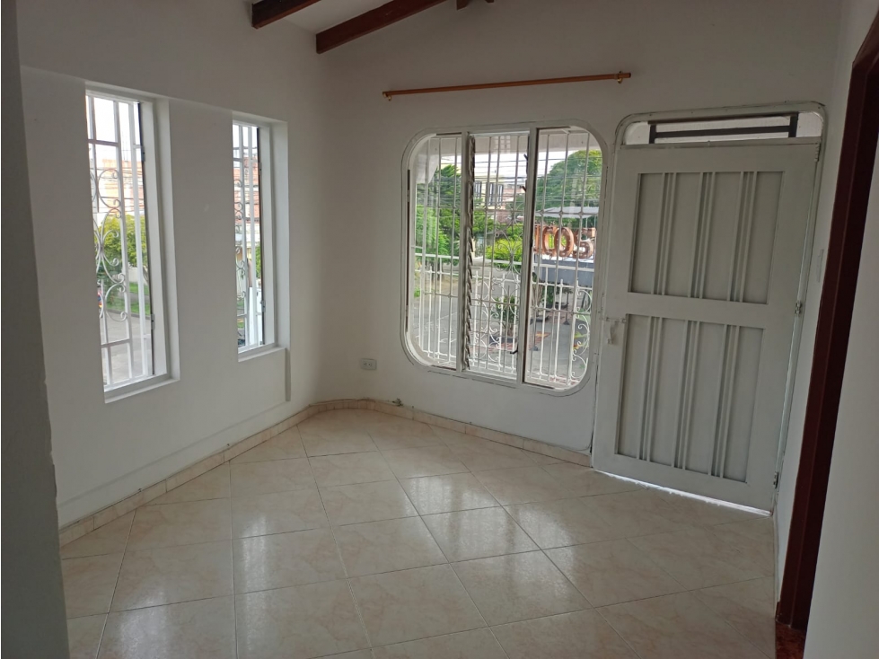 CASA UNIFAMILIAR ESQUINERA BARRIO PRINCIPE TULUÁ — foto 4
