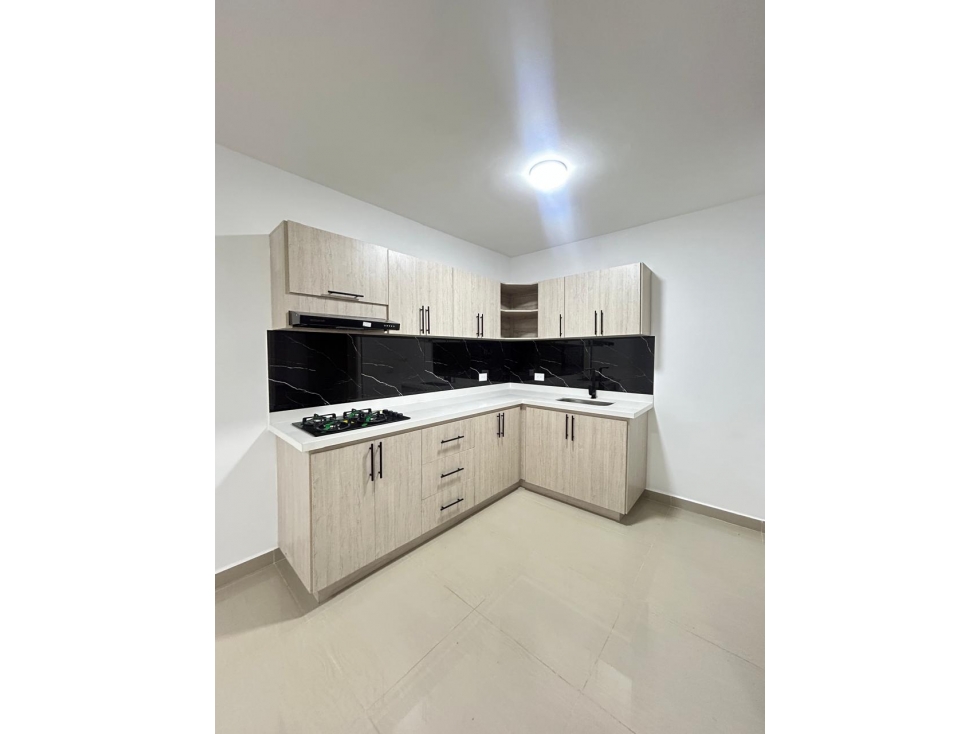 SE VENDE CASA UNIFAMILIAR BARRIO ALVERNIA TULUÁ - VALLE — foto 4