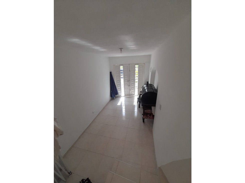 VENTA CASA BIFAMILIAR AV GAITAN TULUÁ VALLE — foto 3