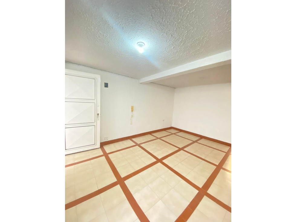 SE ARRIENDA APARTAMENTO SEGUNDO PISO BARRIO ENTRE RIOS TULUÁ VALLE. - 1