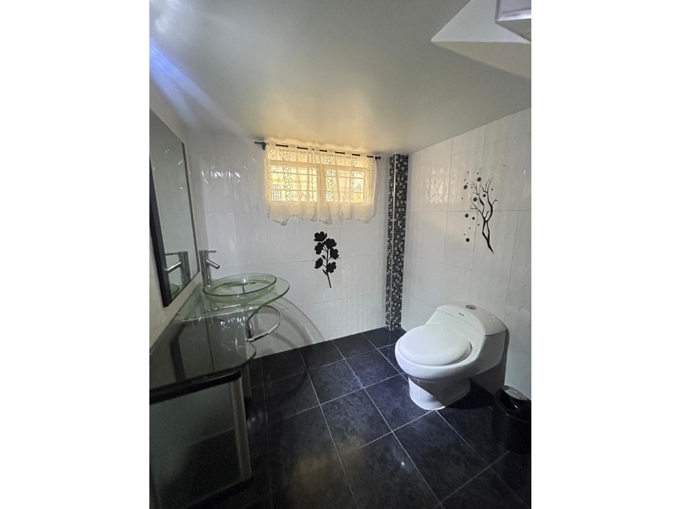 SE VENDE CASA UNIFAMILIAR EN EL BARRIO VICTORIA TULUÁ — foto 4