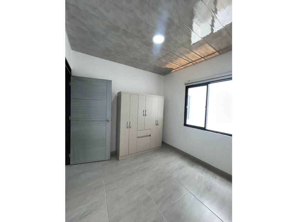 SE ARRIENDA APARTAMENTO EN EL BARRIO JORGE ELIÉCER GAITÁN TULUÁ — foto 3