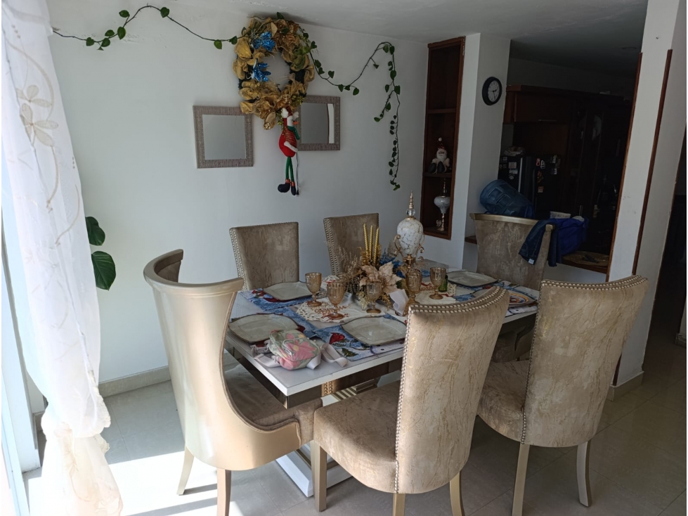 SE VENDE CASA DE 3 PLANTAS BIFAMILIAR EN VILLA CAMPESTRE — foto 3