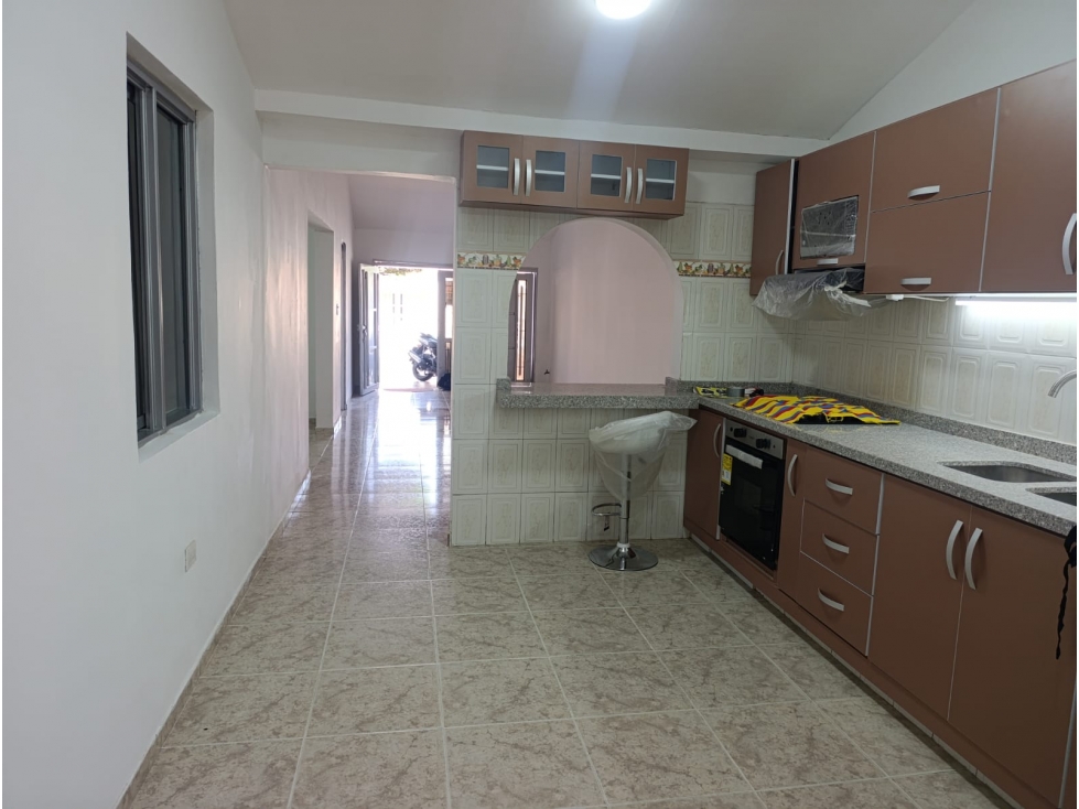 SE VENDE CASA UNIFAMILIAR EN EL BARRIO AVENIDA A CALI TULUÁ — foto 2