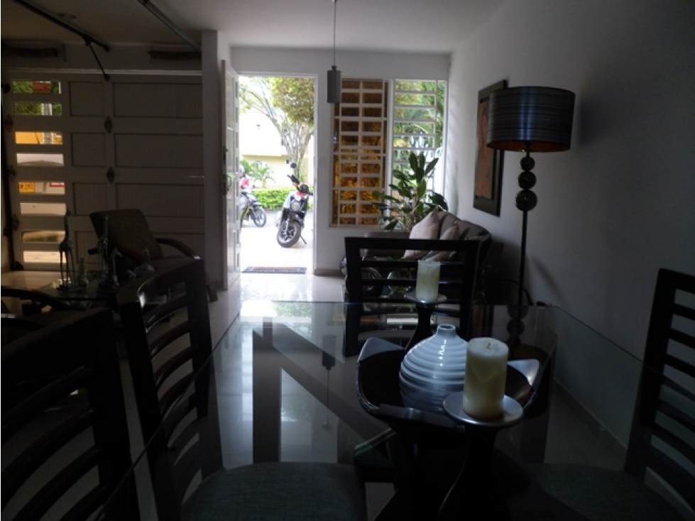SE VENDE CASA EN EL BARRIO VILLA CAMPESTRE TULUÁ — foto 2