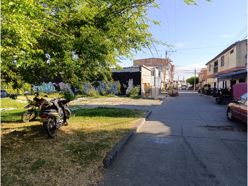 SE VENDE LOTE BARRIO VILLA NUEVA EN UBICACIÓN COMERCIAL TULUA VALLE - 5