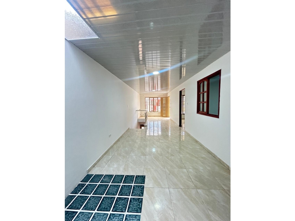 SE ARRIENDA CASA SEGUNDO PISO BARRIO VILLA DEL SUR TULU - 4