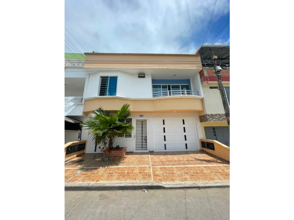 SE VENDE CASA DOS PLANTAS MULTIRENTAS SAN BENITO TULUÁ