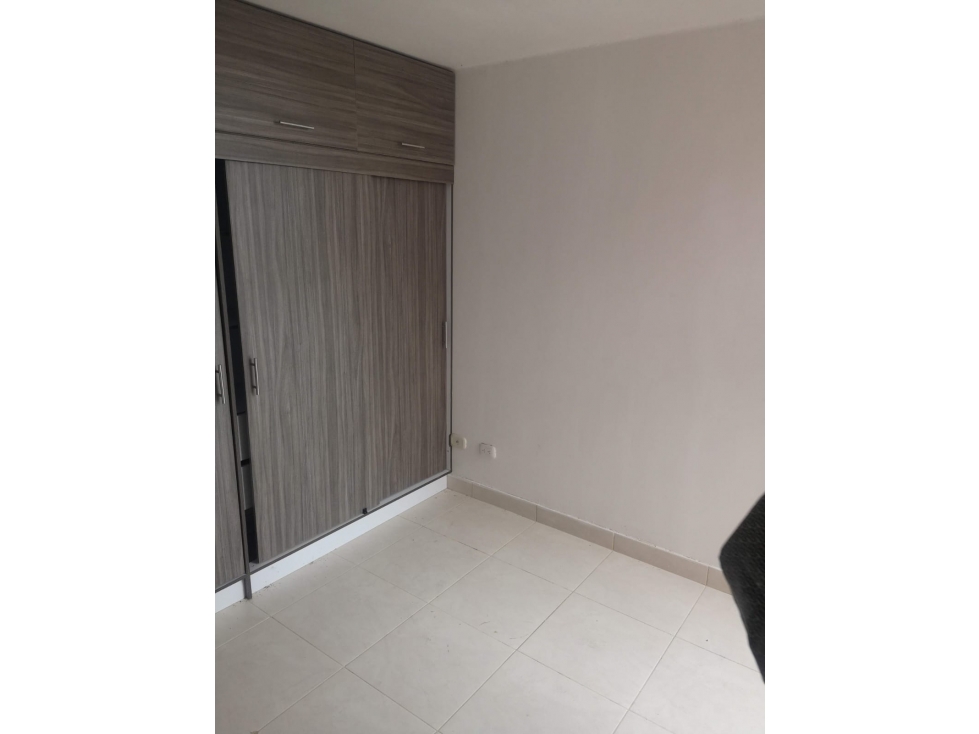 SE VENDE APARTAMENTO PARQUE DE VERSALLES TULUÁ - 4