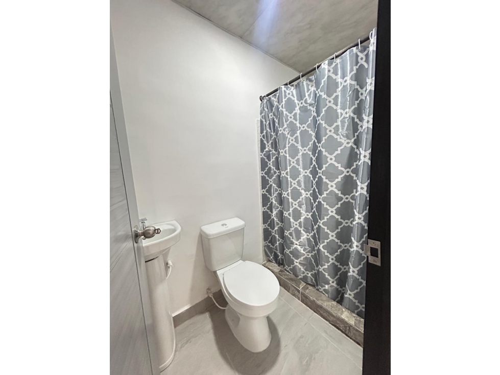 SE ARRIENDA APARTAMENTO EN EL BARRIO JORGE ELIÉCER GAITÁN TULUÁ — foto 5