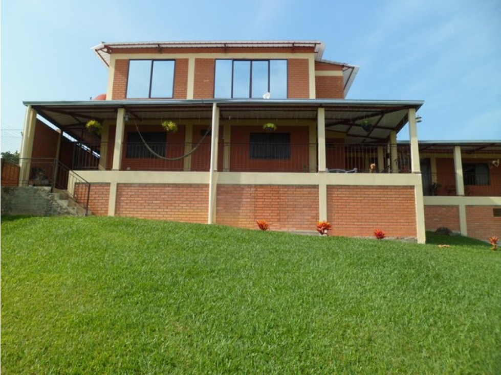 SE VENDE CASA CAMPESTRE EN LA IBERIA VALLE - 1
