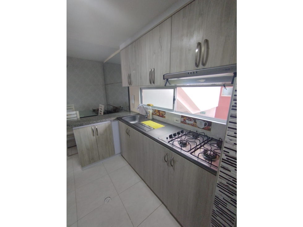 SE VENDE APARTAMENTO AMOBLADO EN PARQUE DE VERSALLES TULUA. - 3