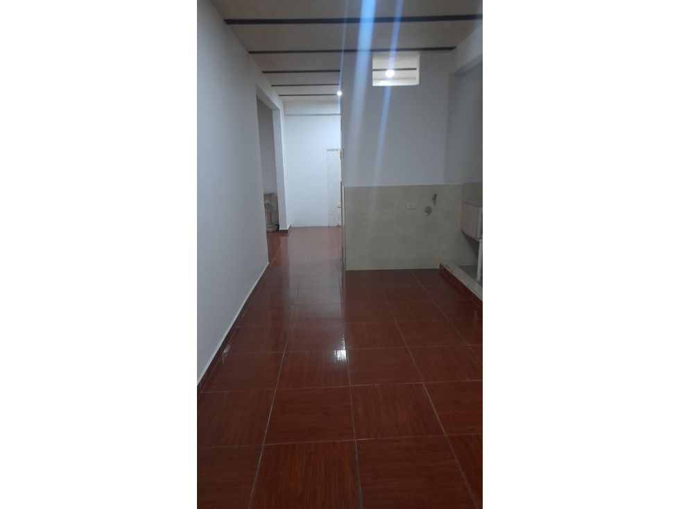 SE ARRIENDA APARTAMENTO PRIMER PISO BARRIO ALTO BONITO EN BUGA - 2