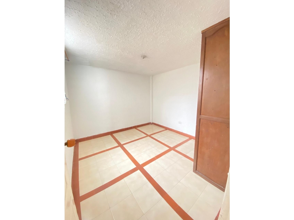 SE ARRIENDA APARTAMENTO SEGUNDO PISO BARRIO ENTRE RIOS TULUÁ VALLE. - 6