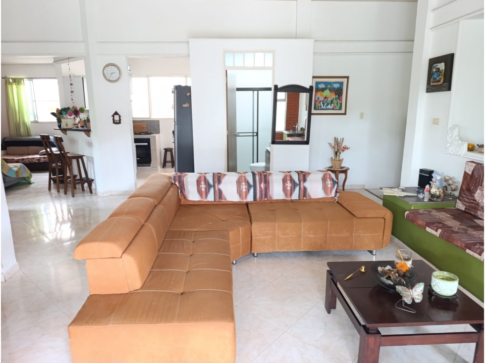 SE VENDE CASA DE CAMPO EN NARIÑO VALLE - 1