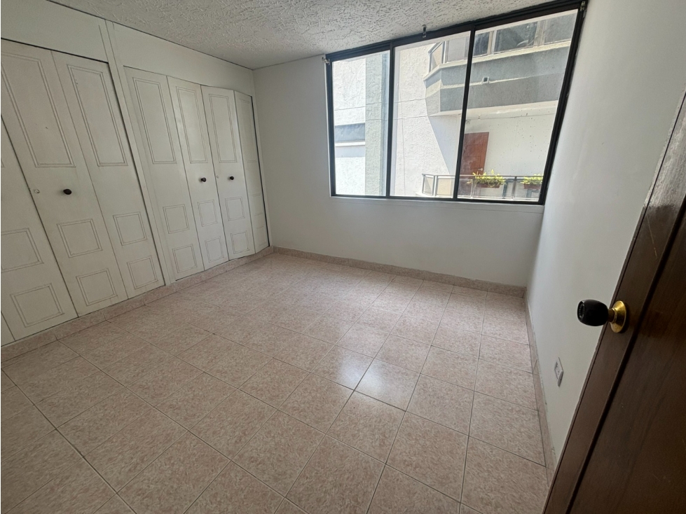SE VENDE APARTAMENTO EDIFICIO OCTAVIO MONTOYA EN EL CENTRO - 4