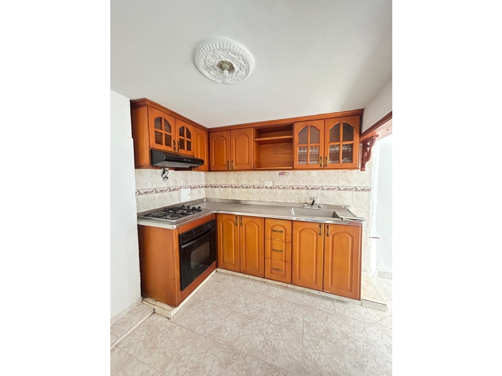 SE VENDE APARTAMENTO UNIFAMILIAR EN CONJUNTO RESIDENCIAL LUSITANIA — foto 4