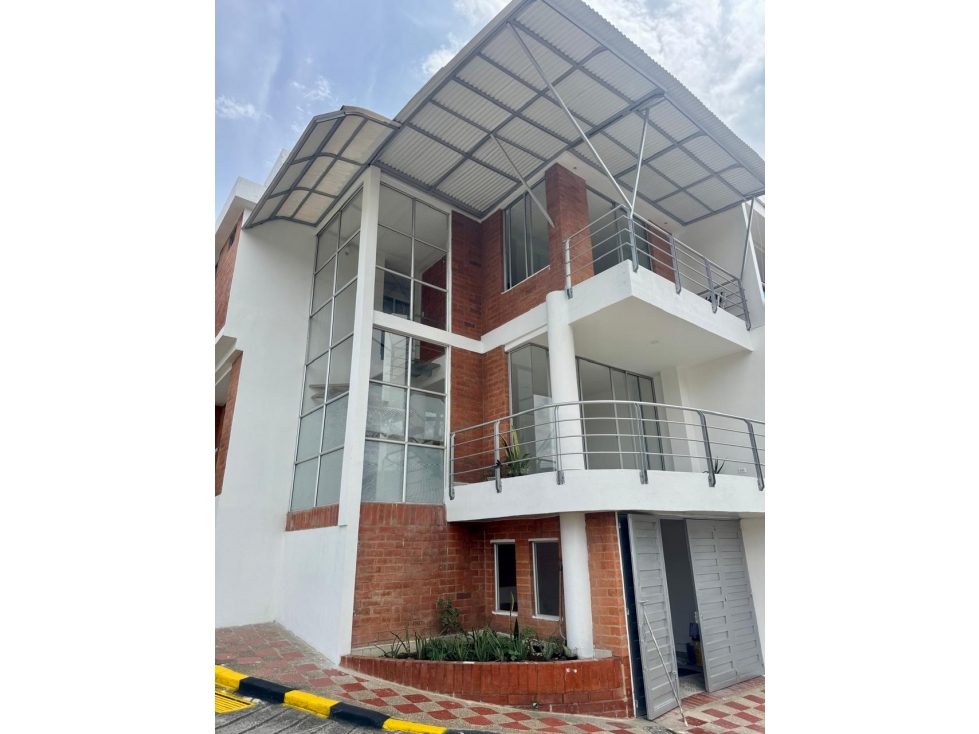 VENDO CASA EN CONJUNTO CERRADO, VILLETA