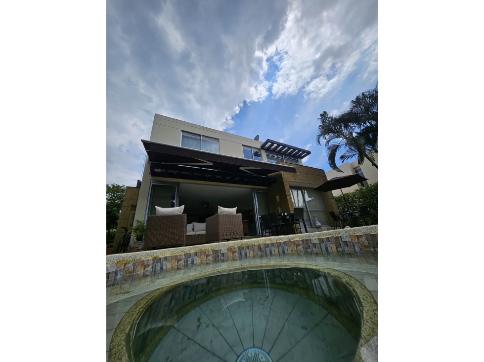 Vendo Espectacular casa en condominio - 2