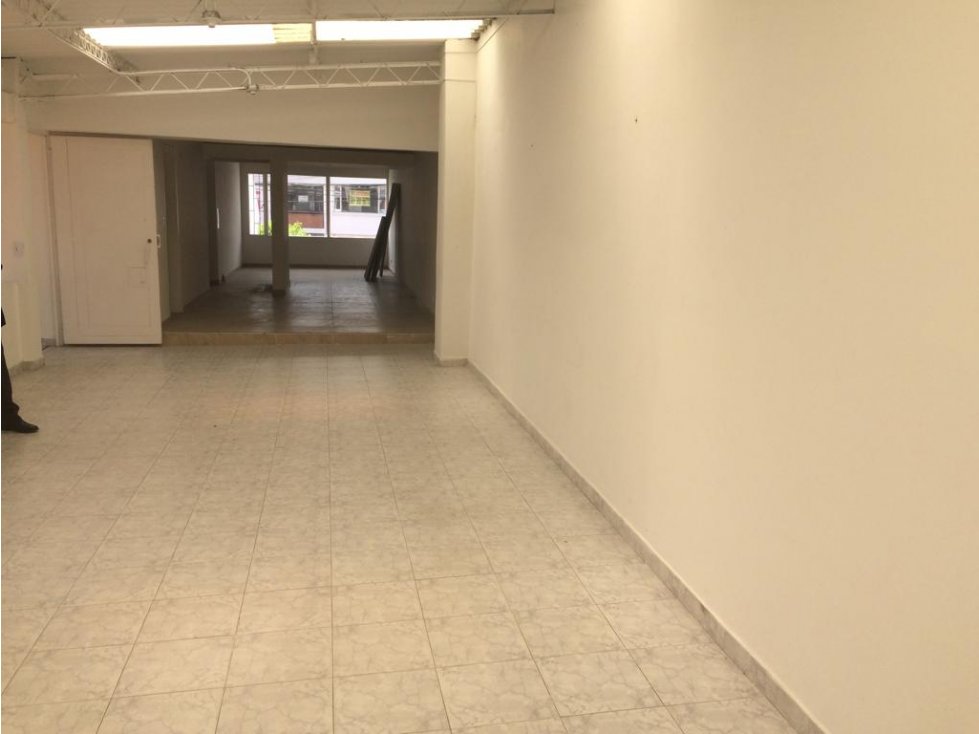 VENTA CASA PONTEVEDRA 500 MT2 PRECIO $1.750 mm