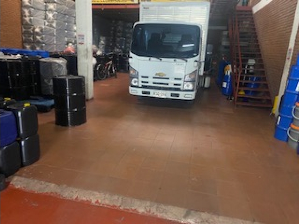 BODEGA EN VENTA 477m²EN ALAMOS