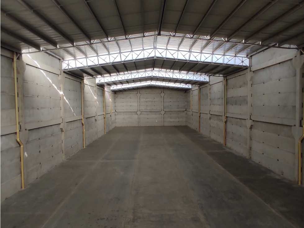 BODEGA EN ARRIENDO EN GIRARDOTA - 1