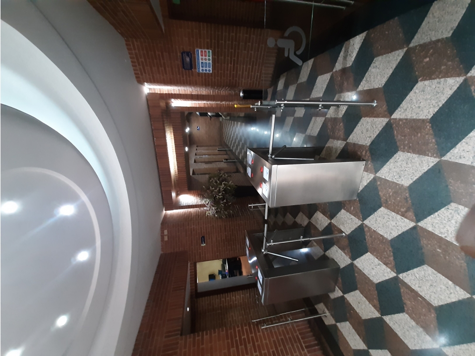 ARRIENDO OFICINA EN BOGOTA — foto 2