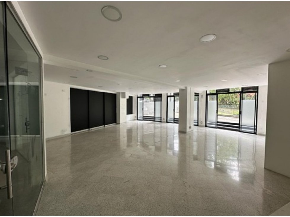 SE ARRIENDA LOCAL COMERCIAL POBLADO