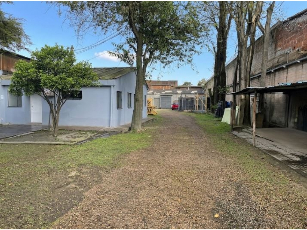 SE VENDE BODEGA EN BOGOTA