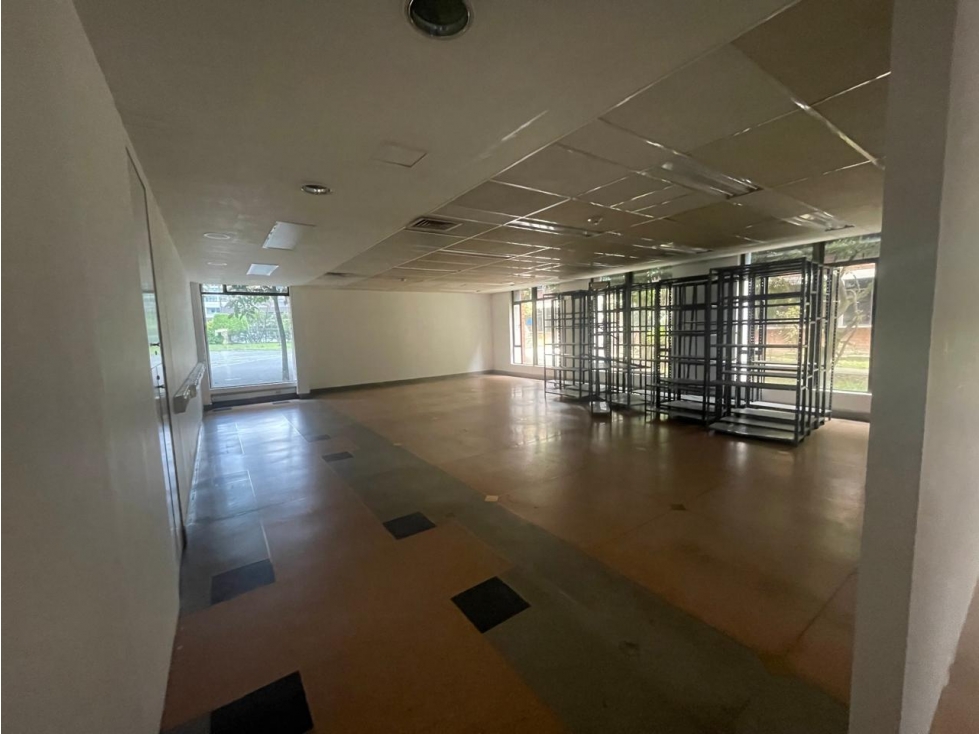 SE ARRIENDA OFICINA EN ITAGUI - 4