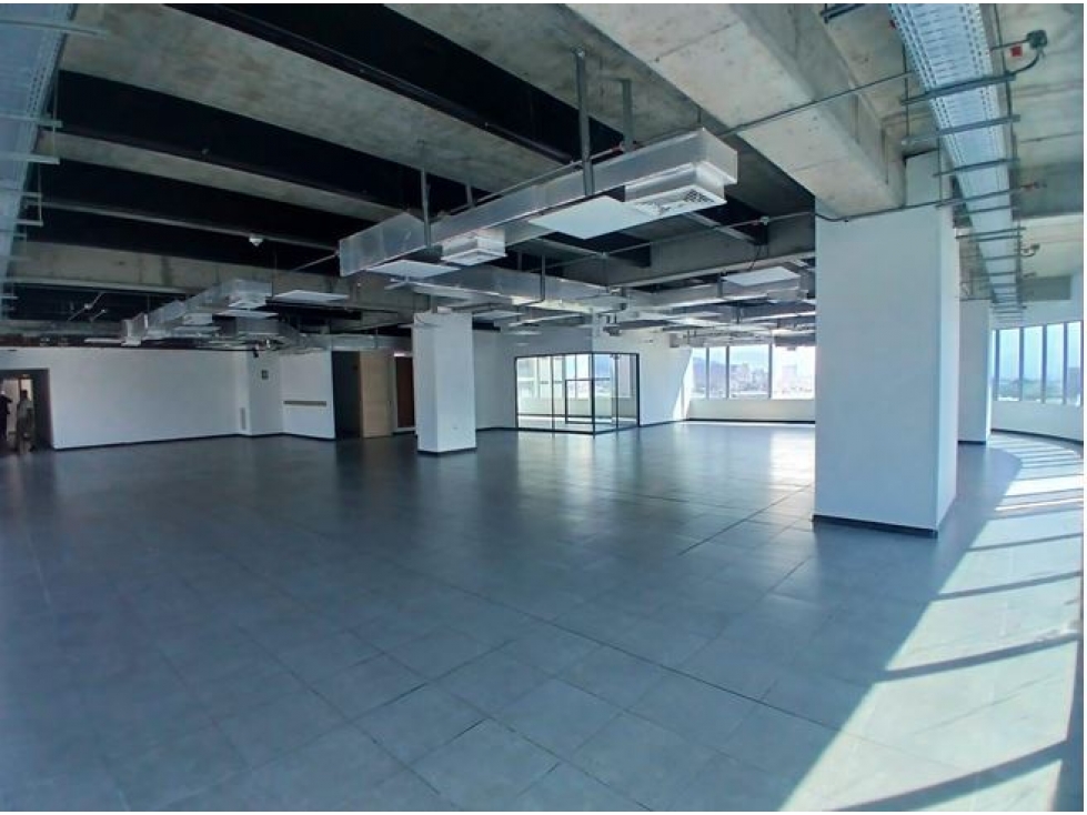 SE ARRIENDA LOCAL COMERCIAL SABANETA — foto 2