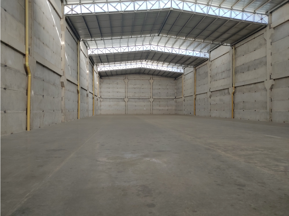 BODEGA EN ARRIENDO EN GIRARDOTA - 3