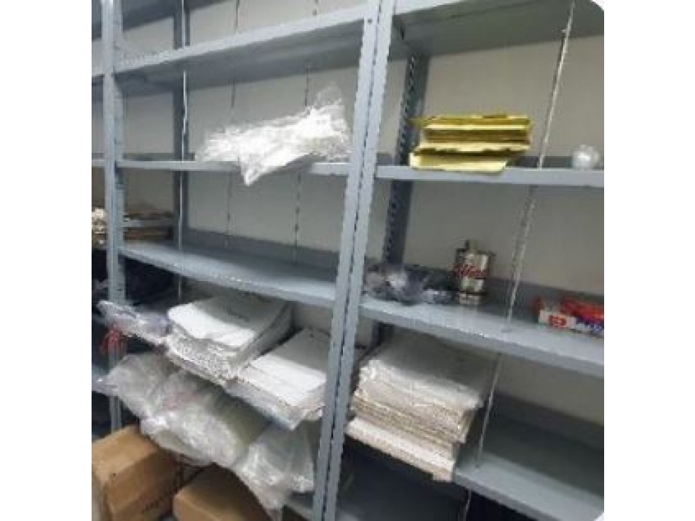 SE ARRIENDA LOCAL COMERCIAL POBLADO — foto 4
